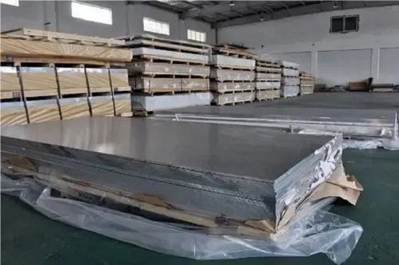 ورق آلومینیوم ضخامت ۱ میلیمتر پارس ابعاد ۱*۲